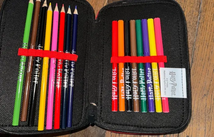 trousse Harry potter neuve sans étiquette - photo numéro 3