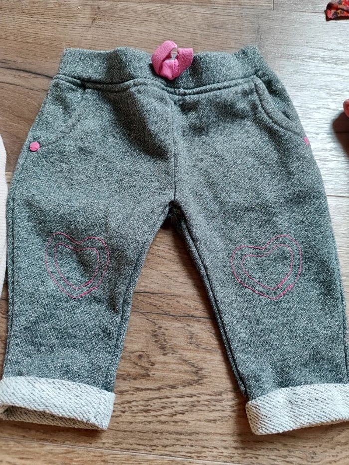 Lot pantalons - photo numéro 2