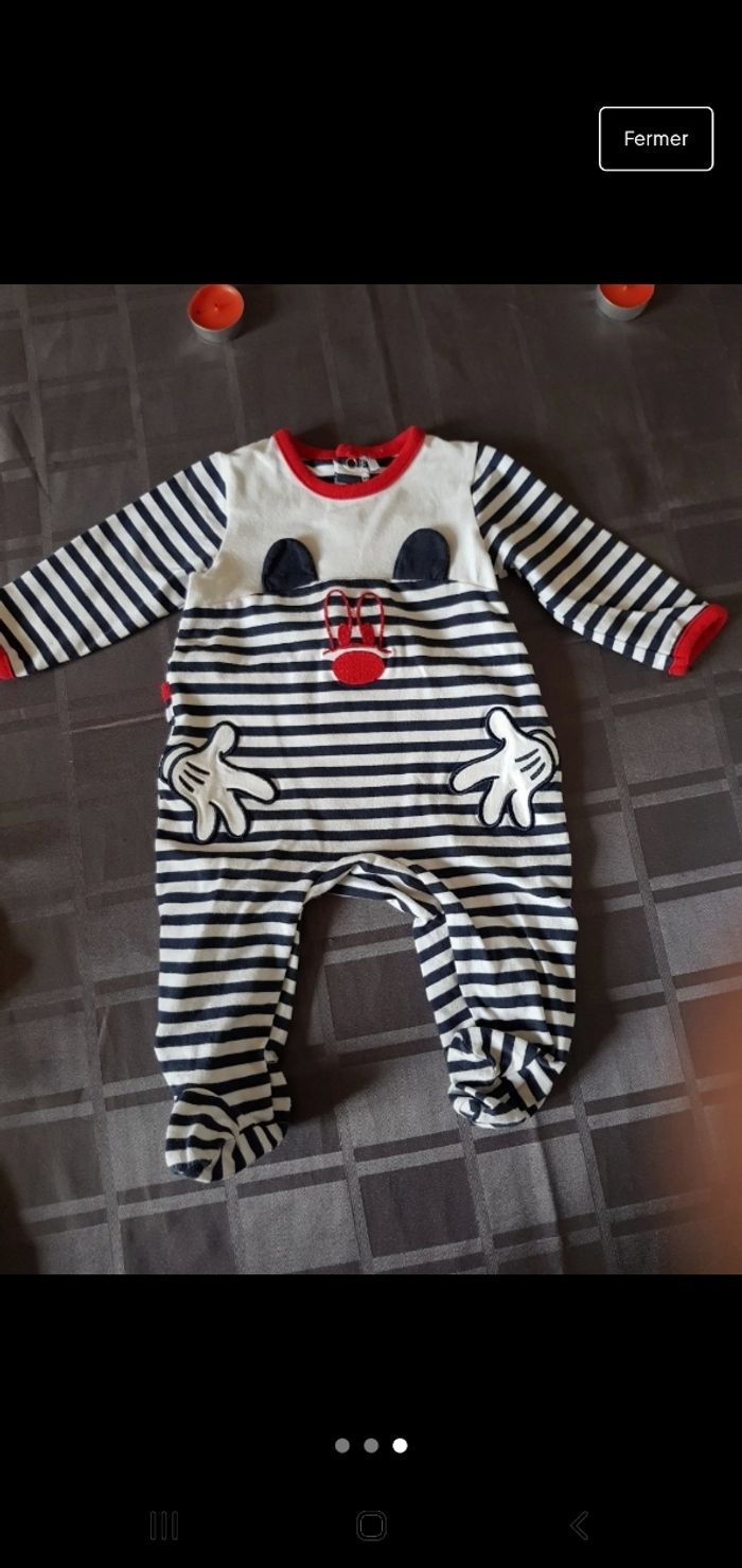 Pyjama - photo numéro 2