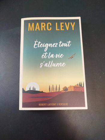 Éteignez tout la vie s'allume