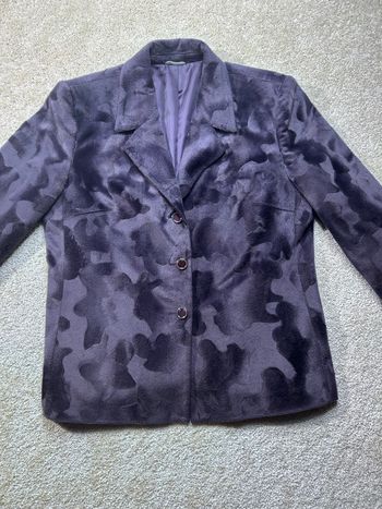 💜✨ BLAZER VINTAGE “LA DÉSIRADE” – EFFET MOUTON / PEAU DE VACHE – MAUVE VIOLET – TAILLE M ✨💜