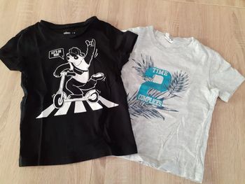 Lot de 2 Tee-shirt 4-5 ans gemo et complices