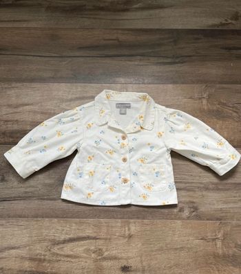 Veste en jean fleuri