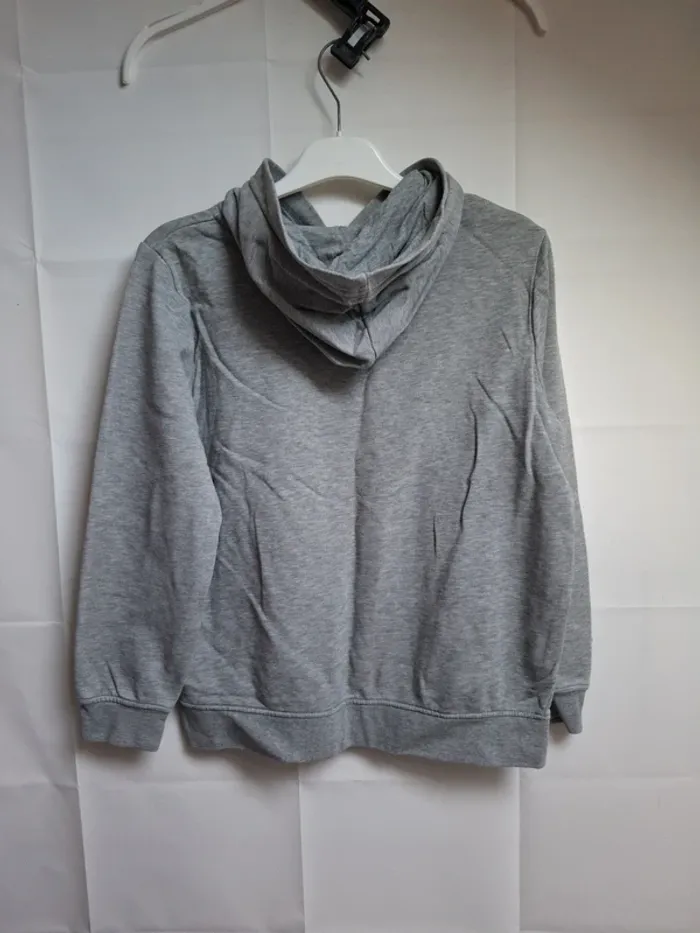 Sweat taille 13 ans - photo numéro 2