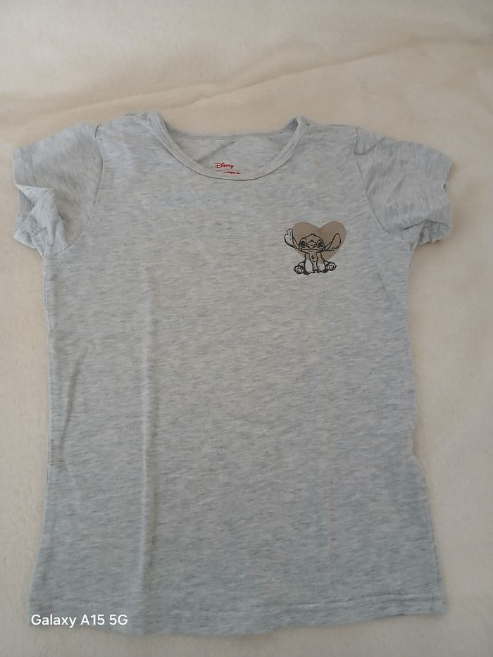 Tee shirt manches courtes taille 5 ans