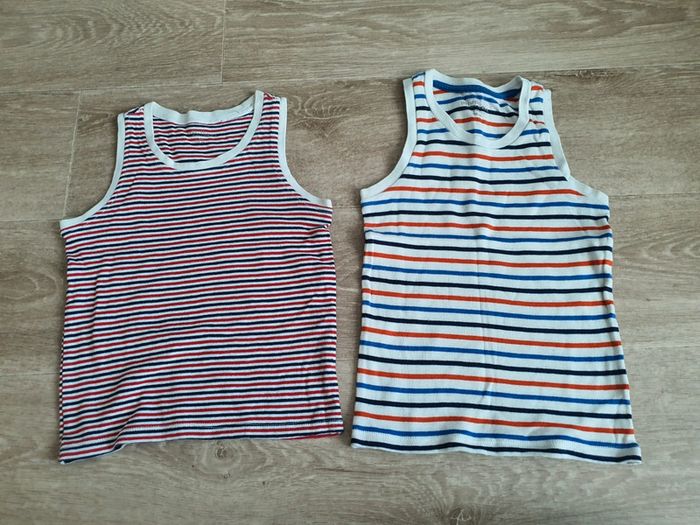 Lot de 2 débardeurs garçon taille 5 ans DPAM