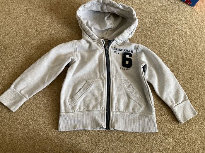 Gilet a capuche tape a l’oeil 3 ans