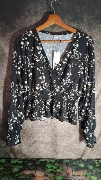 Blouse élégante florale