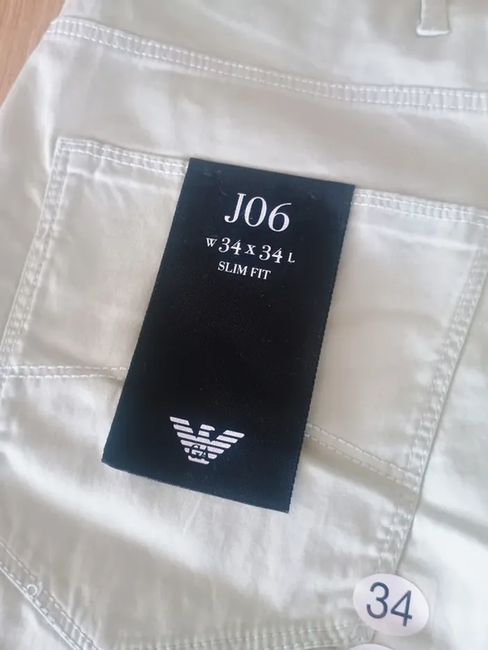 pantalon Emporio Armani neuf homme T44 slim fit - photo numéro 4