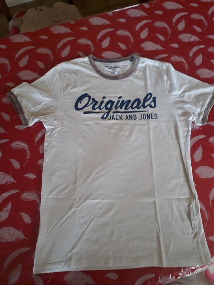 Lot de 5 T-Shirts - Primark - Celio - Aarhon - Jack & Jones - photo numéro 14