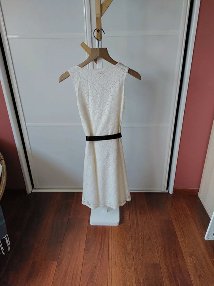 Robe Cache cœur dentelle - photo numéro 3