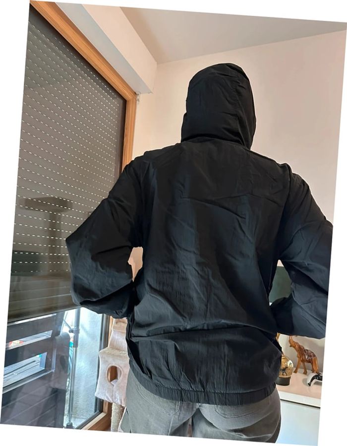 Veste à capuches et poches doublée en polaire toutes saison Noire Hollister en Taille S - photo numéro 2