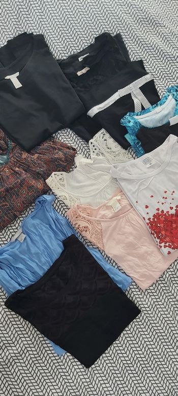 Lot de 13 haut pour femme