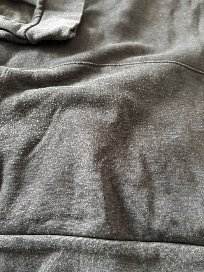Sweat gris - photo numéro 3