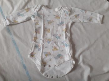 Body blanc motif petits bébés