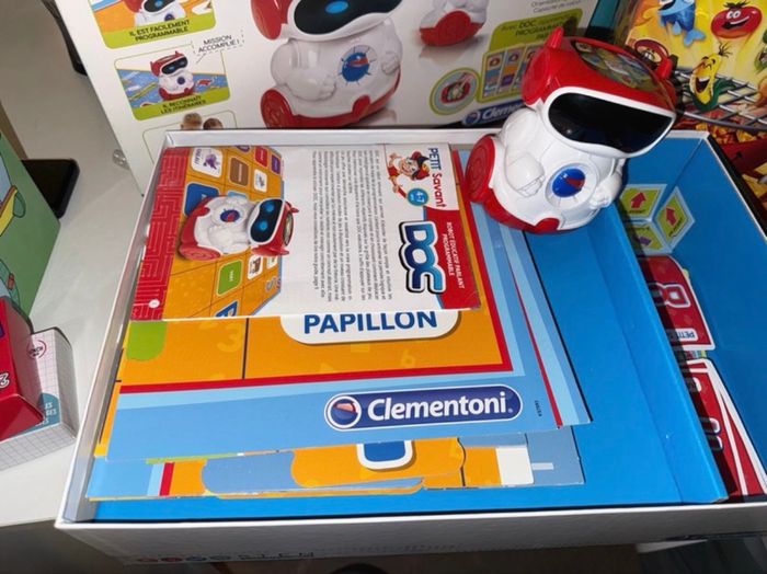 Robot éducatif - photo numéro 2