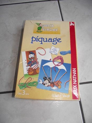 Jeu de piquage Disney