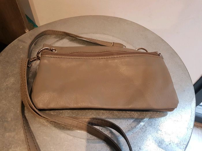 Pochette cloutées - photo numéro 3