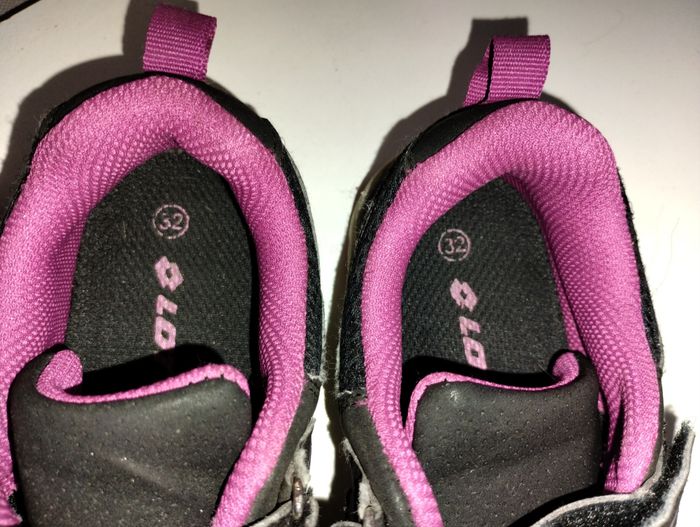 Baskets Lotto pointure 32 - photo numéro 8