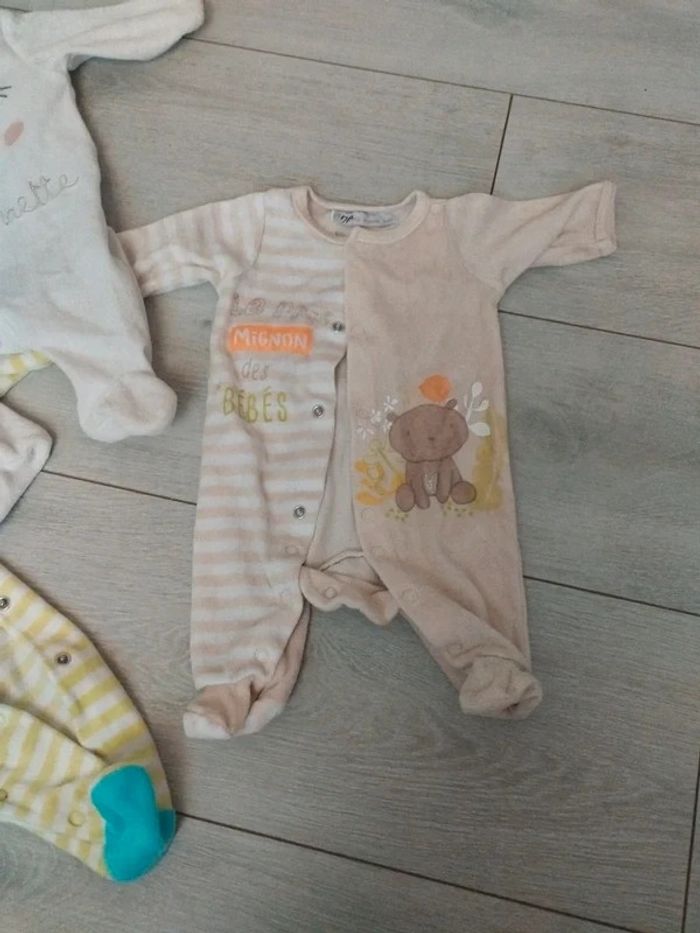 Lot pyjama bébé - photo numéro 2