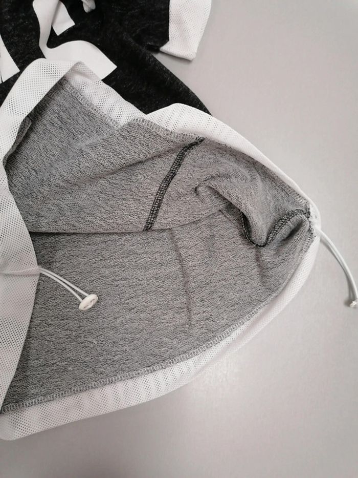 Tee-shirt à capuche oversize S - photo numéro 5