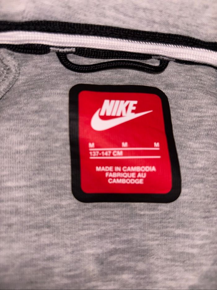 Veste Nike tech fleece grise - photo numéro 4