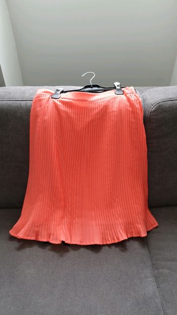 Jupe plissée rose