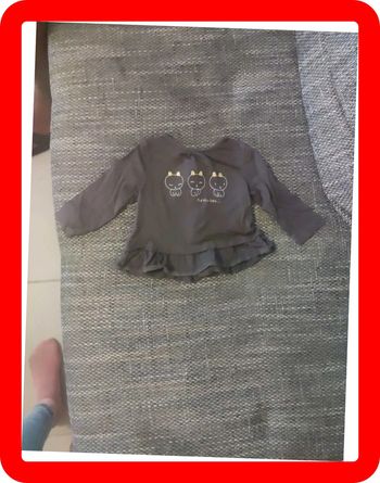 Tee shirt taille 6 mois