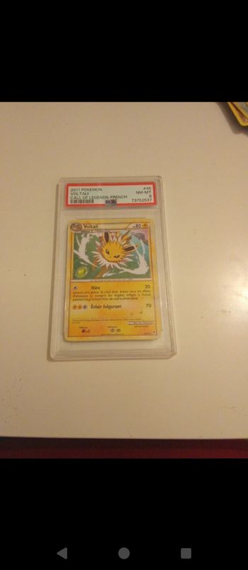 Carte Pokémon gradée PSA 8 Voltali 45/95 appel des légendes