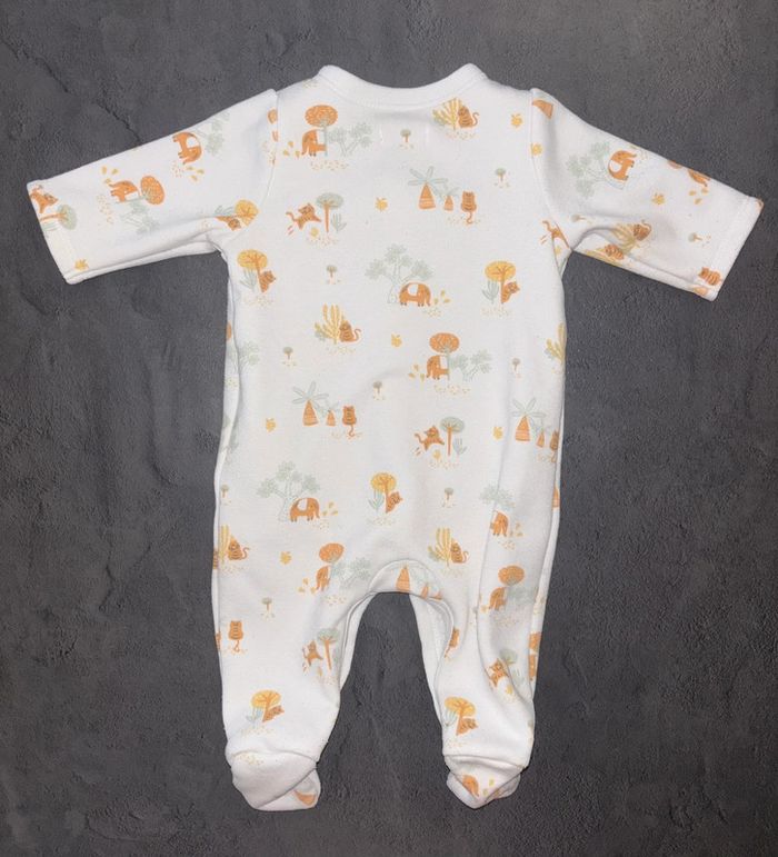 Un pyjamas Gémo - Taille 1 mois - photo numéro 2