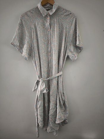 Robe mi longue monki fleurie taille M mais taille grand