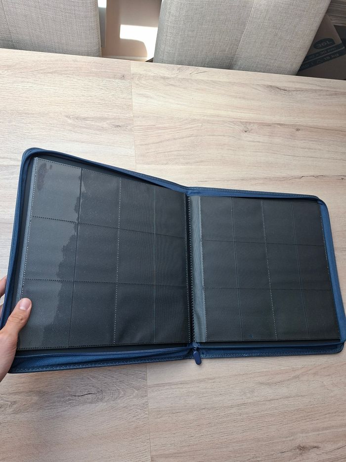 Classeur 12×12 pour rangement 480 cartes Pokémon de qualité premium en BLEU 🟦 - photo numéro 3