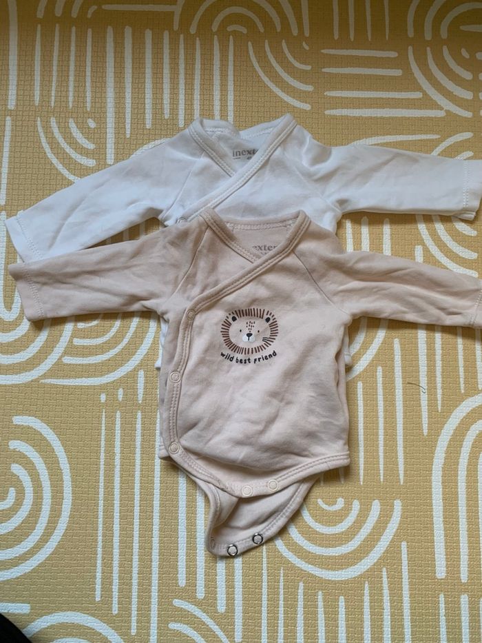 Lot vêtements naissance /0 mois/50cm - photo numéro 5