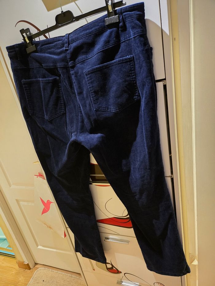Pantalon velours bleu marine T. 44-46 Bonprix neuf - photo numéro 4