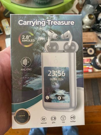 Écouteurs avec batterie externe et écran tactile sous blister