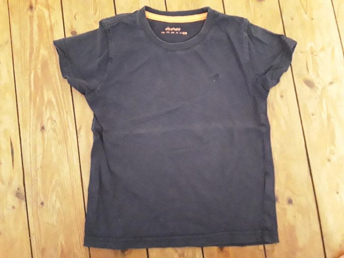 Lot T.shirt taille 5ans - photo numéro 3