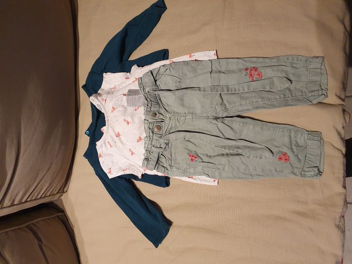 Lot de vêtements 12 mois - photo numéro 3