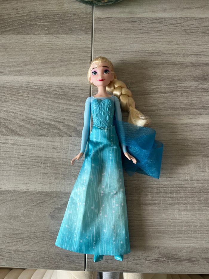 Poupée barbie Elsa