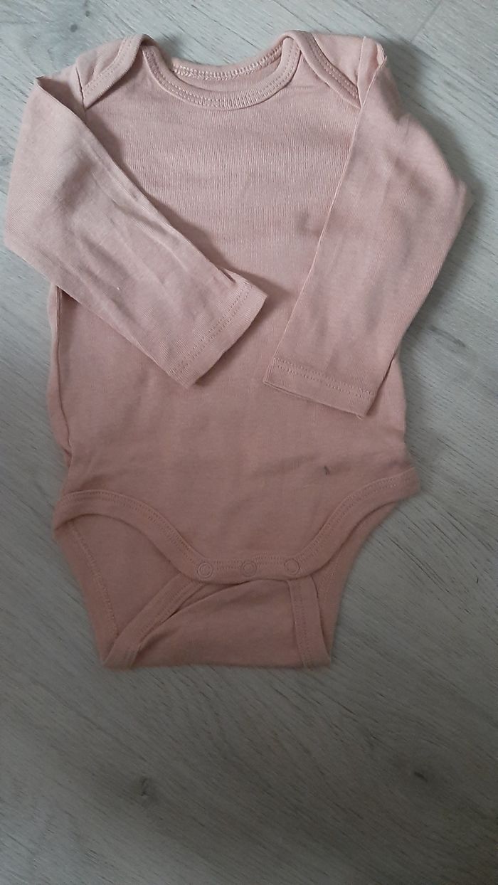 Lot de 3 bodies - photo numéro 3