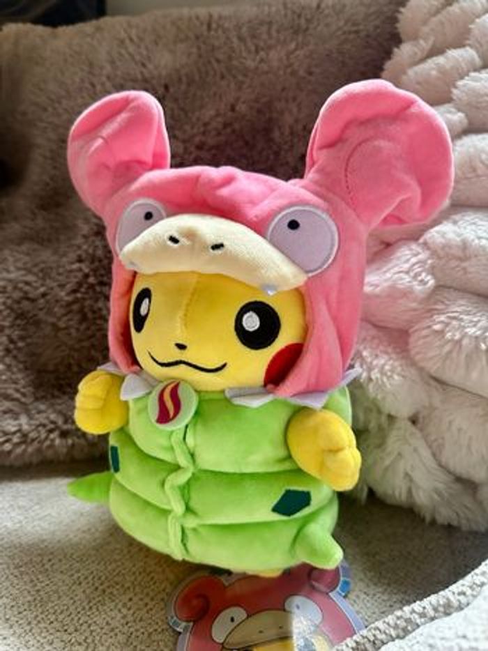 Peluche Pikachu déguisé en Slowpoke – Pokémon - photo numéro 4
