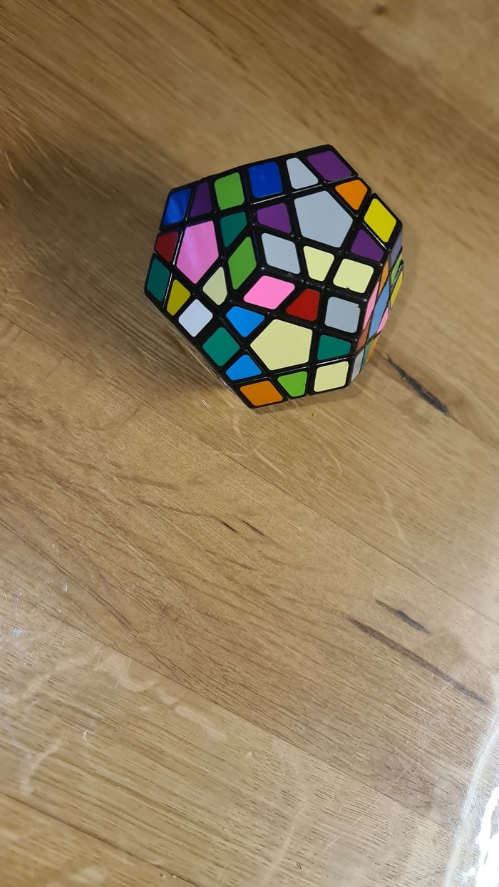 Rubik's cube pentagone, - photo numéro 3