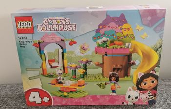 LEGO Gabby et la Maison Magique La Fête au Jardin de Fée Minette (10787).