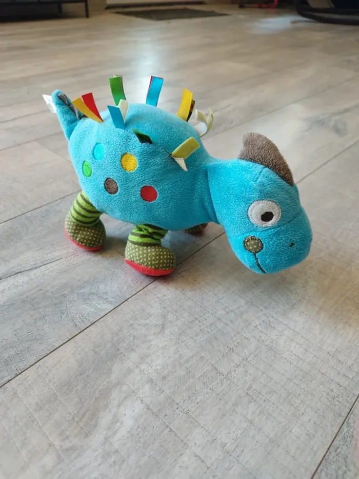 Peluche dinosaure