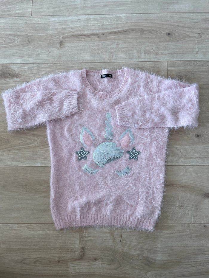 pull tout doux taille 11/12ans