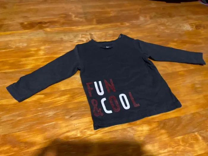 Lot T-shirt longues manches 18mois - photo numéro 4