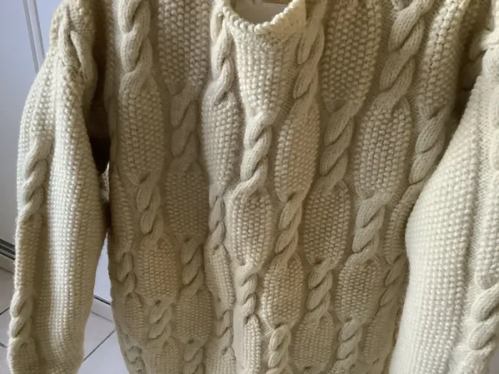 Gros pull en pur laine - photo numéro 2