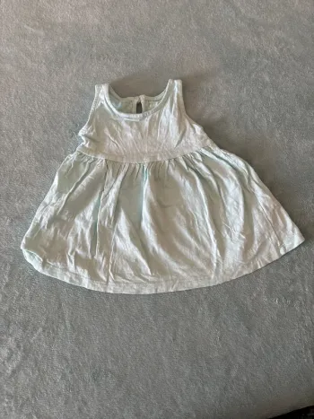 Robe sans manche