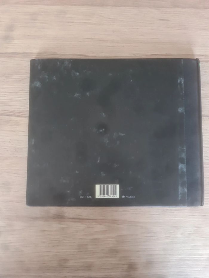 J'ai tué mon prof souris noire - photo numéro 2