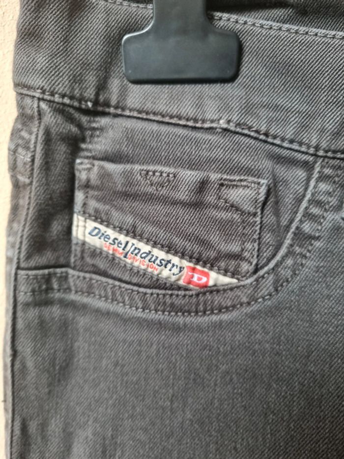 Jeans noir - photo numéro 2