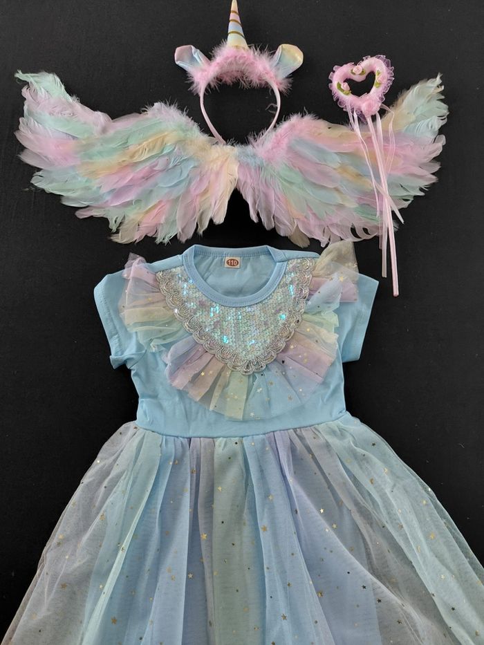 Déguisement robe princesse licorne + aile + serre tête + baguette Taille 3-4ans - photo numéro 5